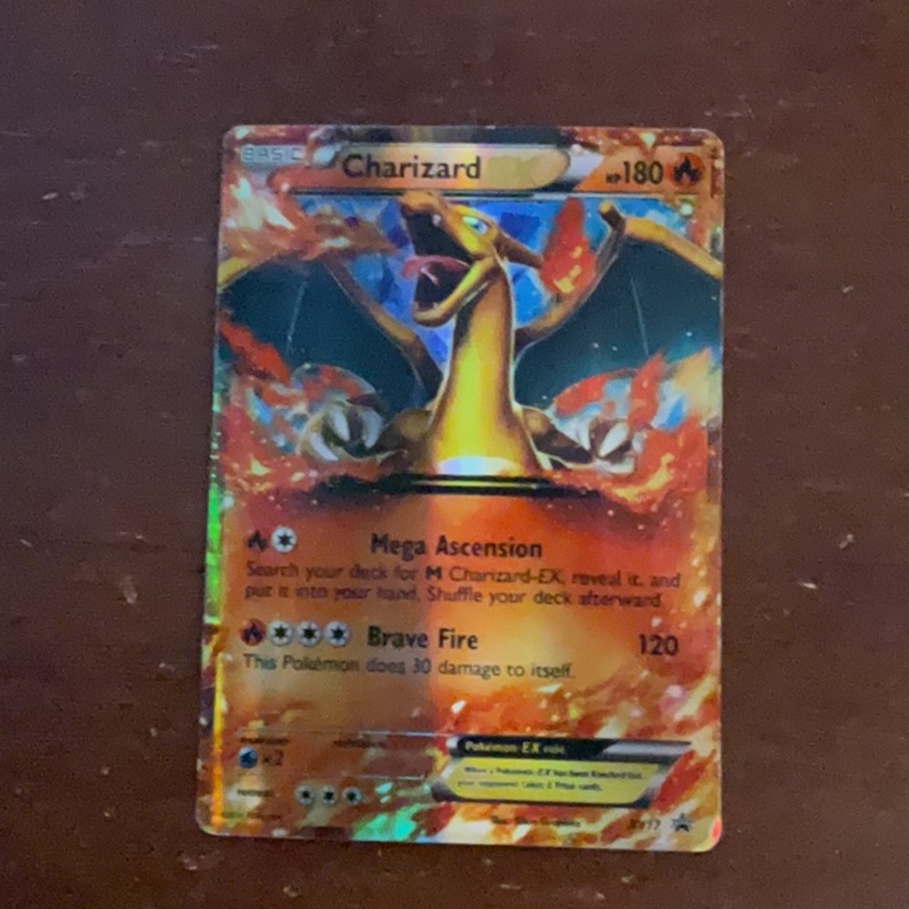 Charizard EX Pokémon Card